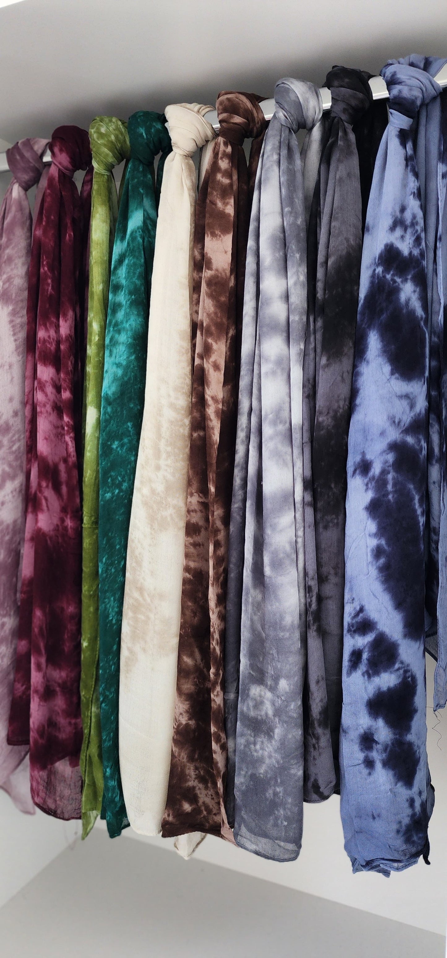Tie Dye Modal