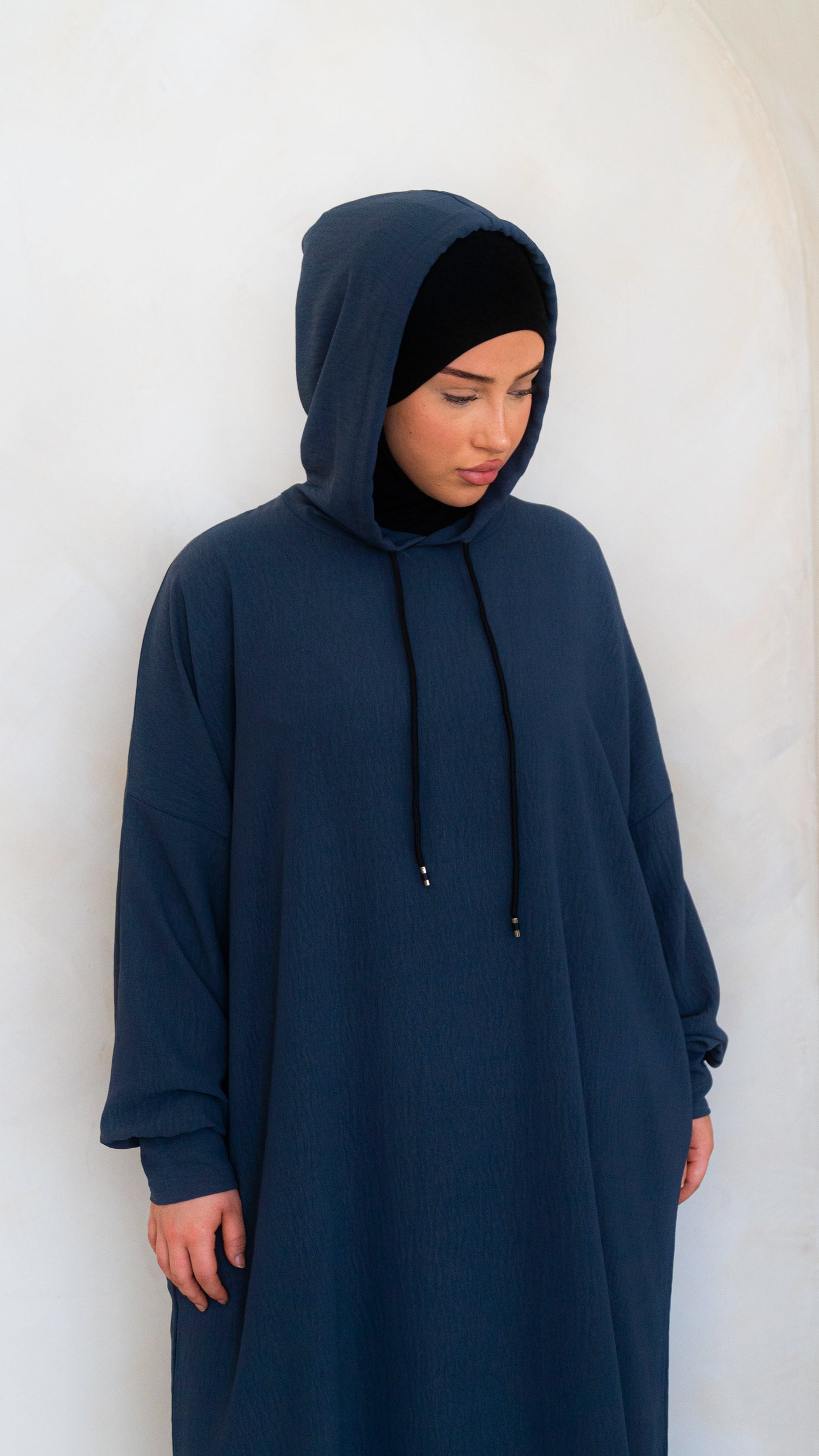 HOODED ABAYA