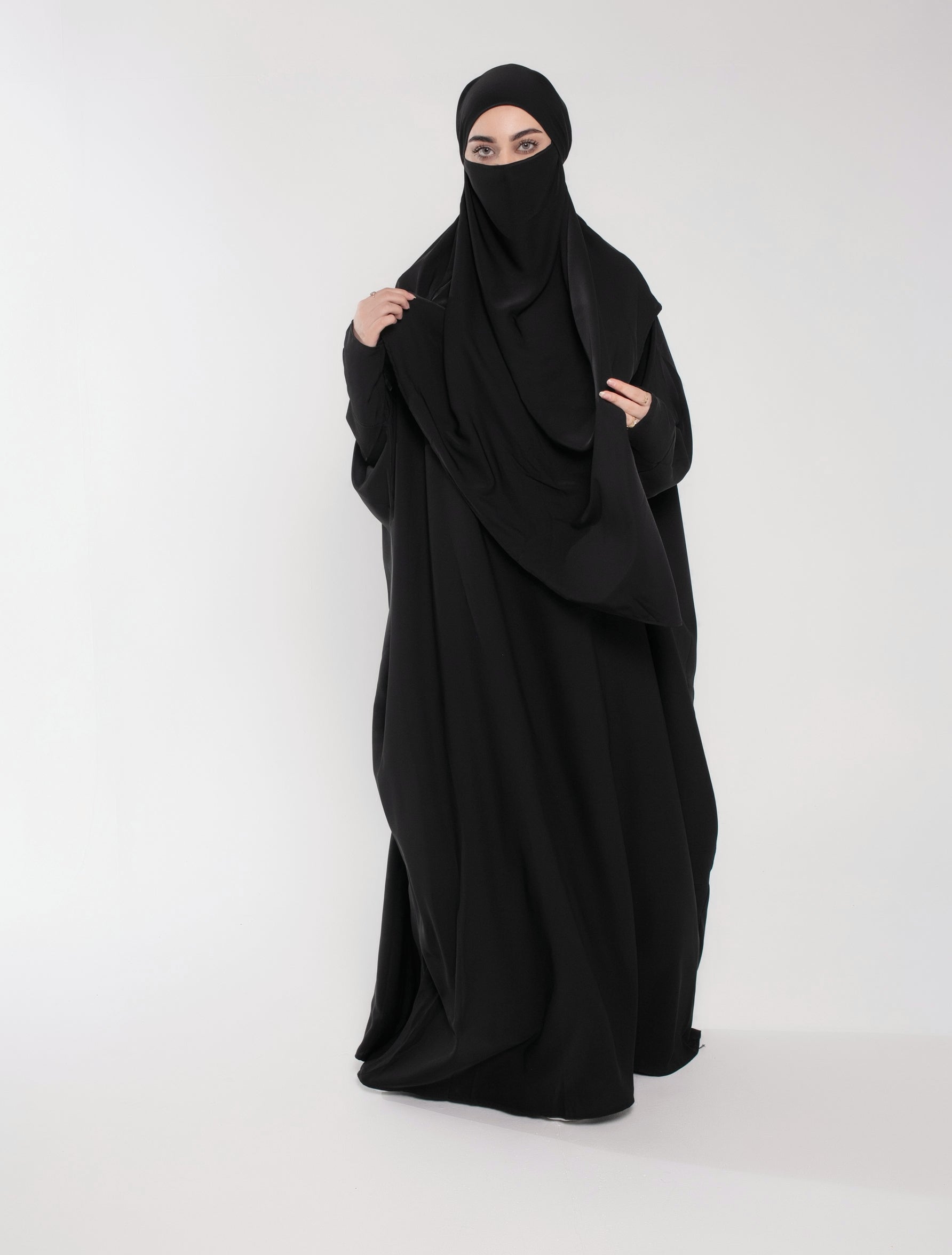 Abaya and Medina Khimar Set