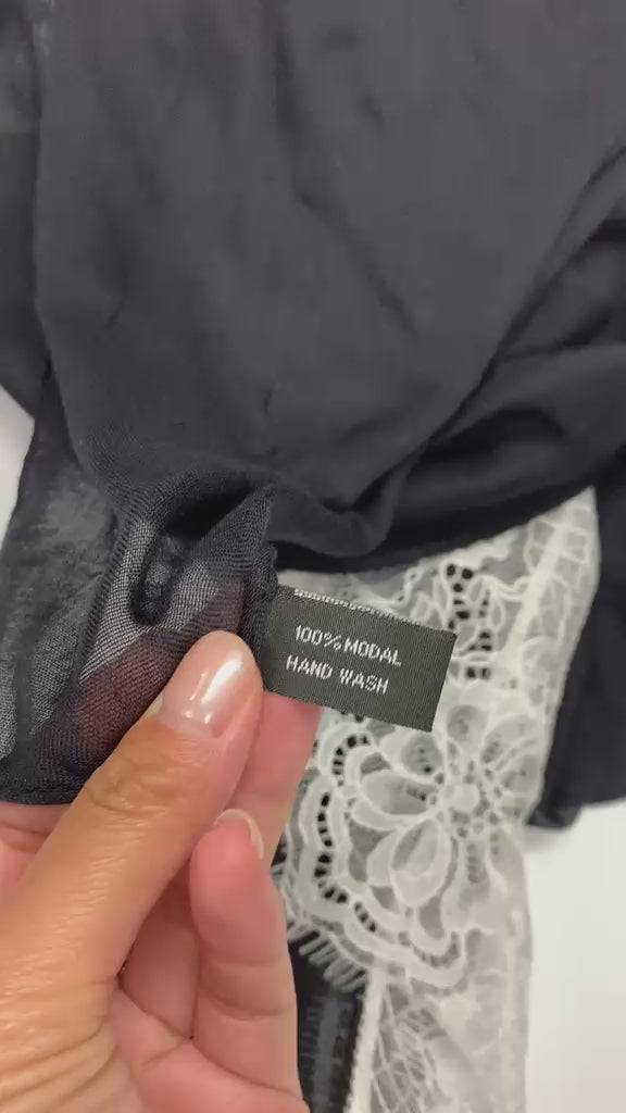 Lace Modal